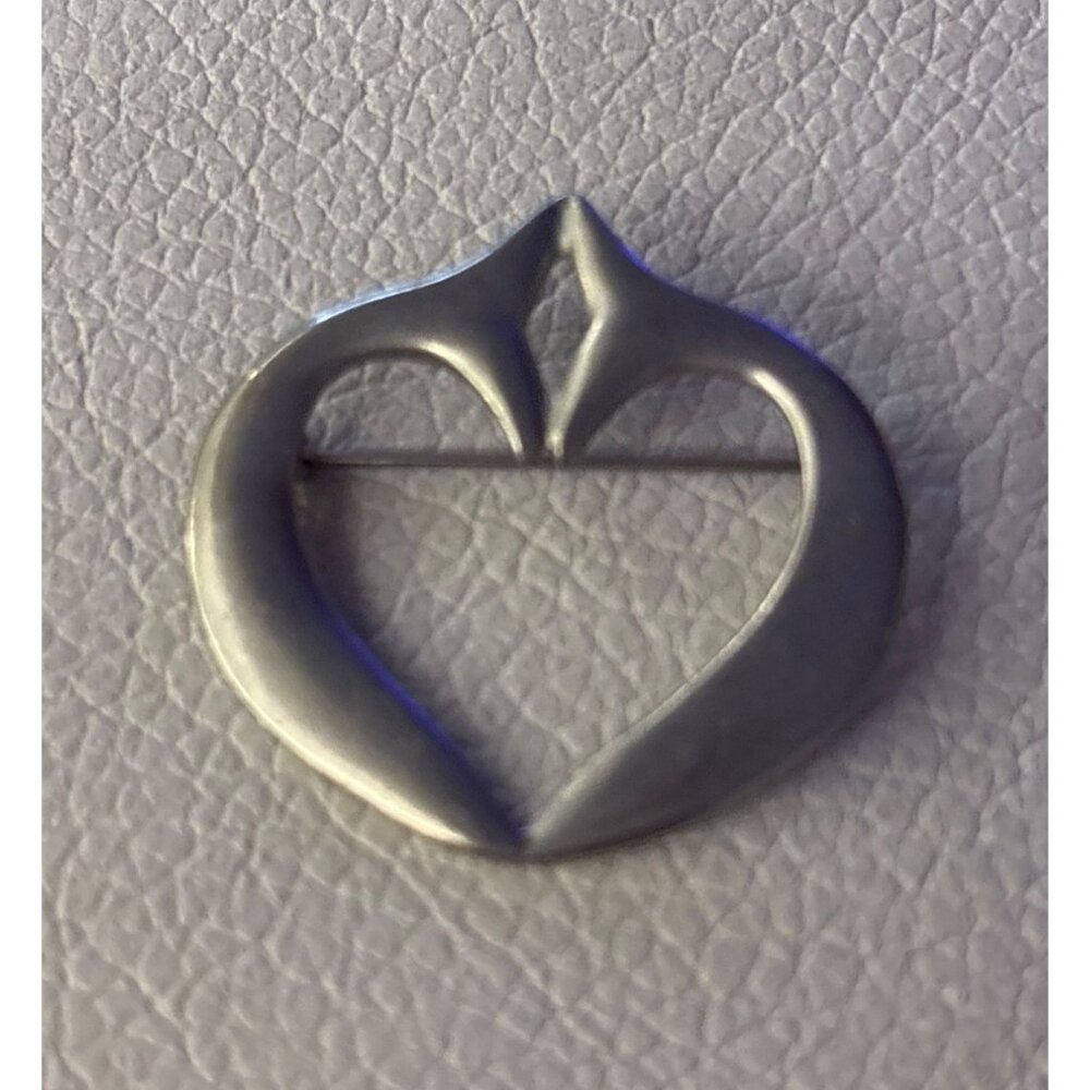 Vintage Ken Kantro "MERRYMEETING BAY" Design Pewter Brooch With Hand Inscription